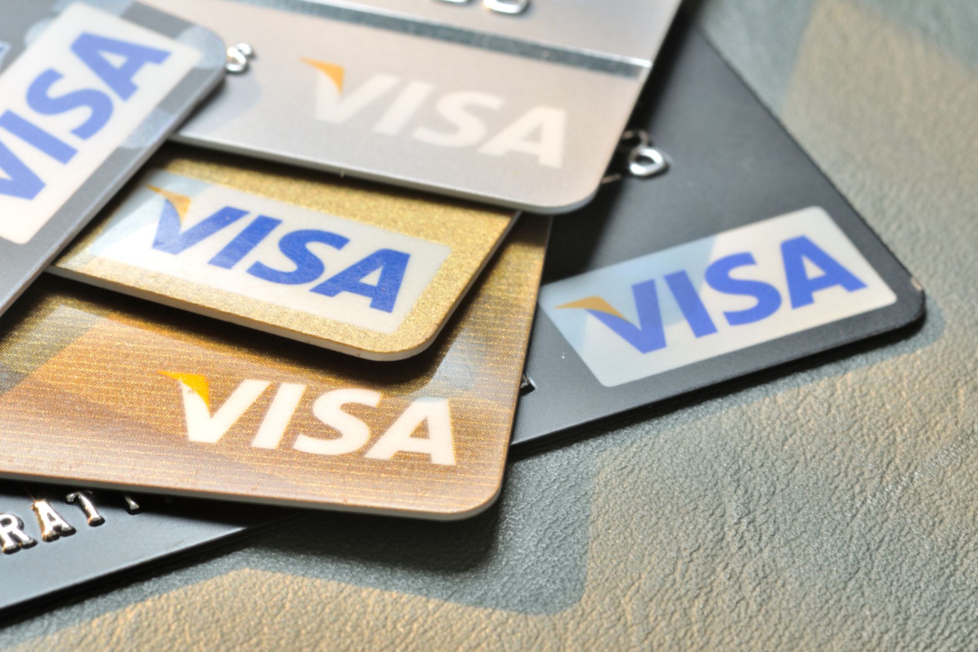 Visa повысила предельную сумму покупок без пин-кода