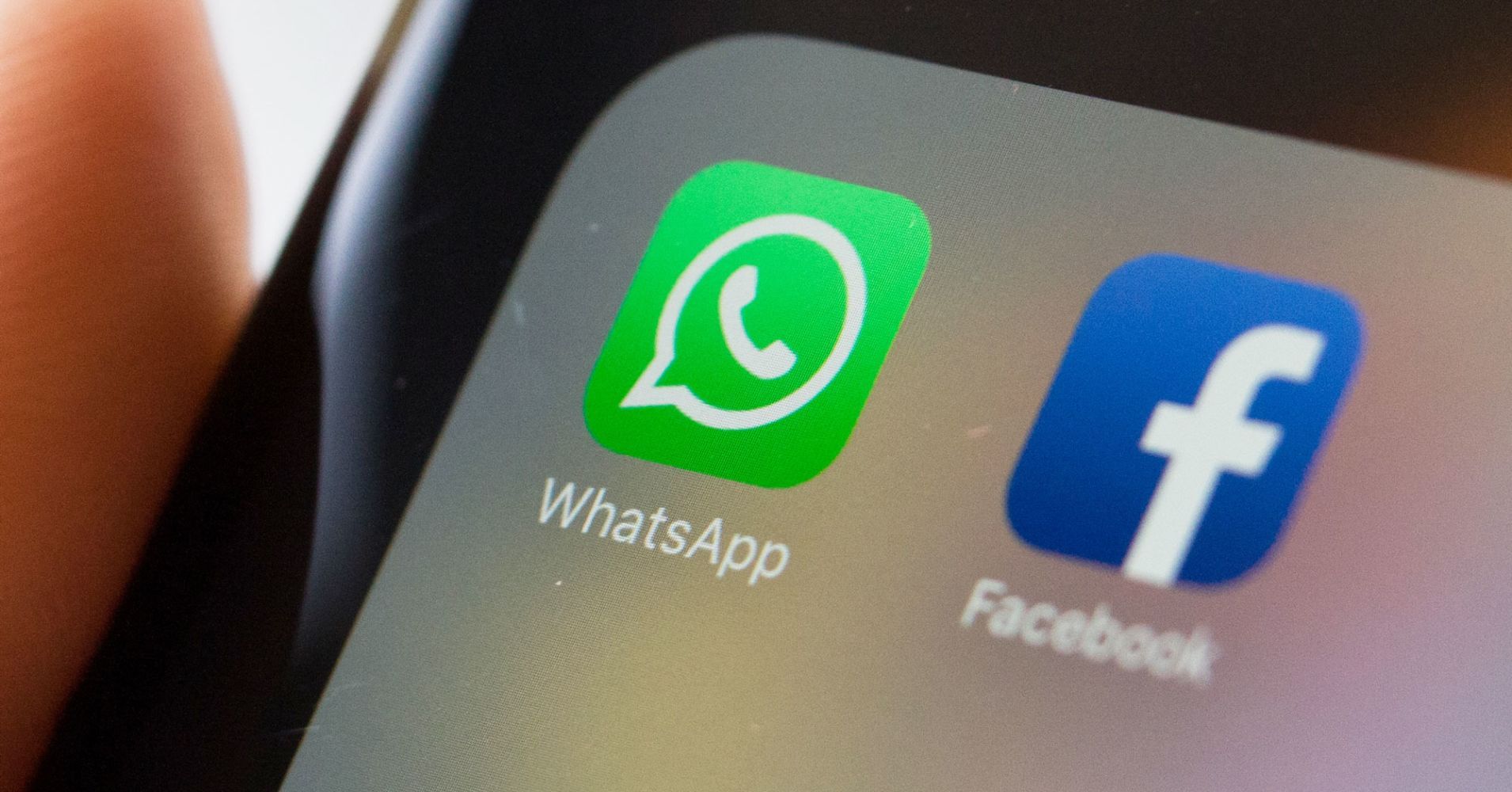 Google, Facebook, WhatsApp: what is known about the main collaborators of the Arab Spring Google, Facebook, WhatsApp: what is known about the main collaborators of the Arab Spring