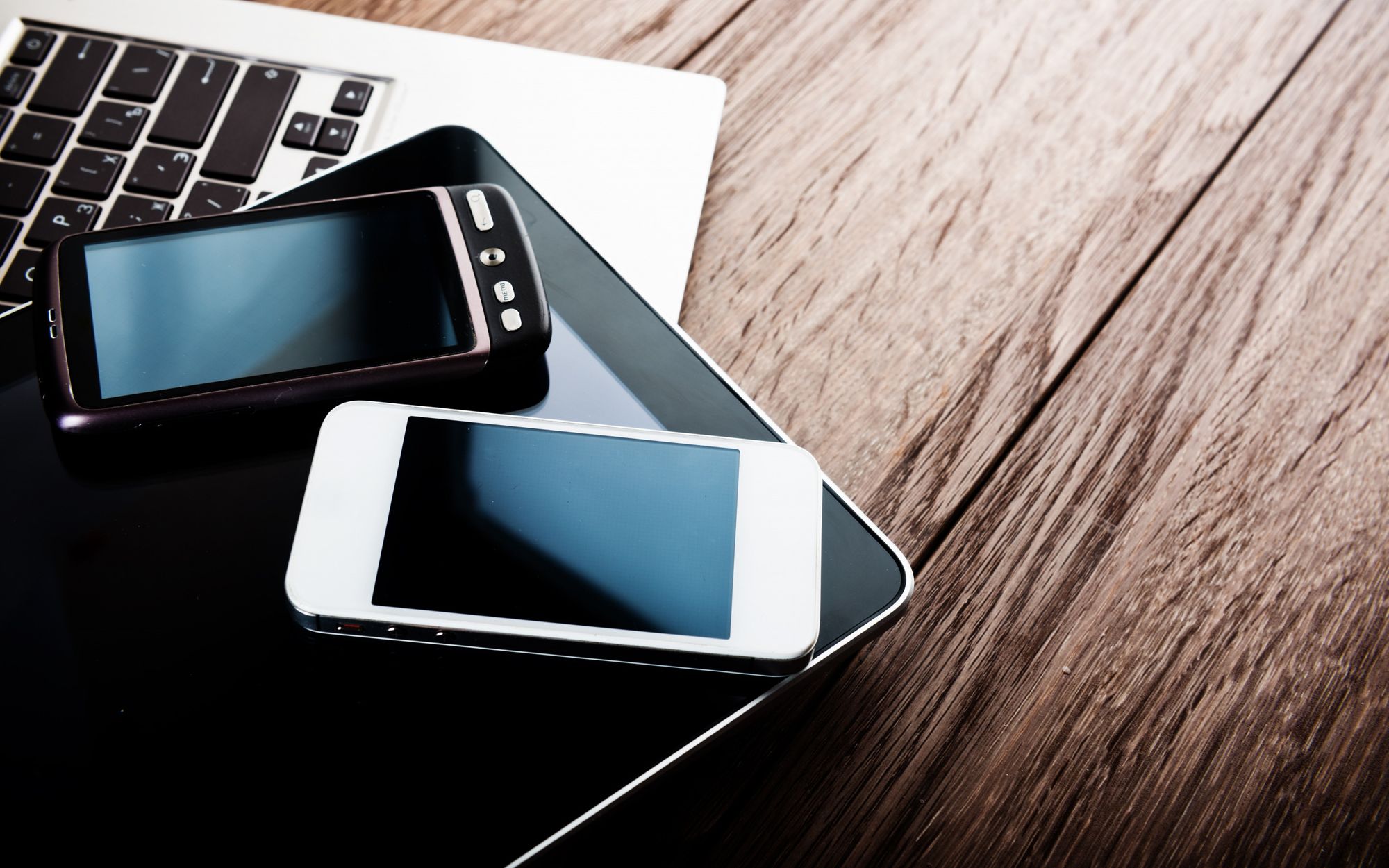 tablet-notebook-phone-mobile.jpg