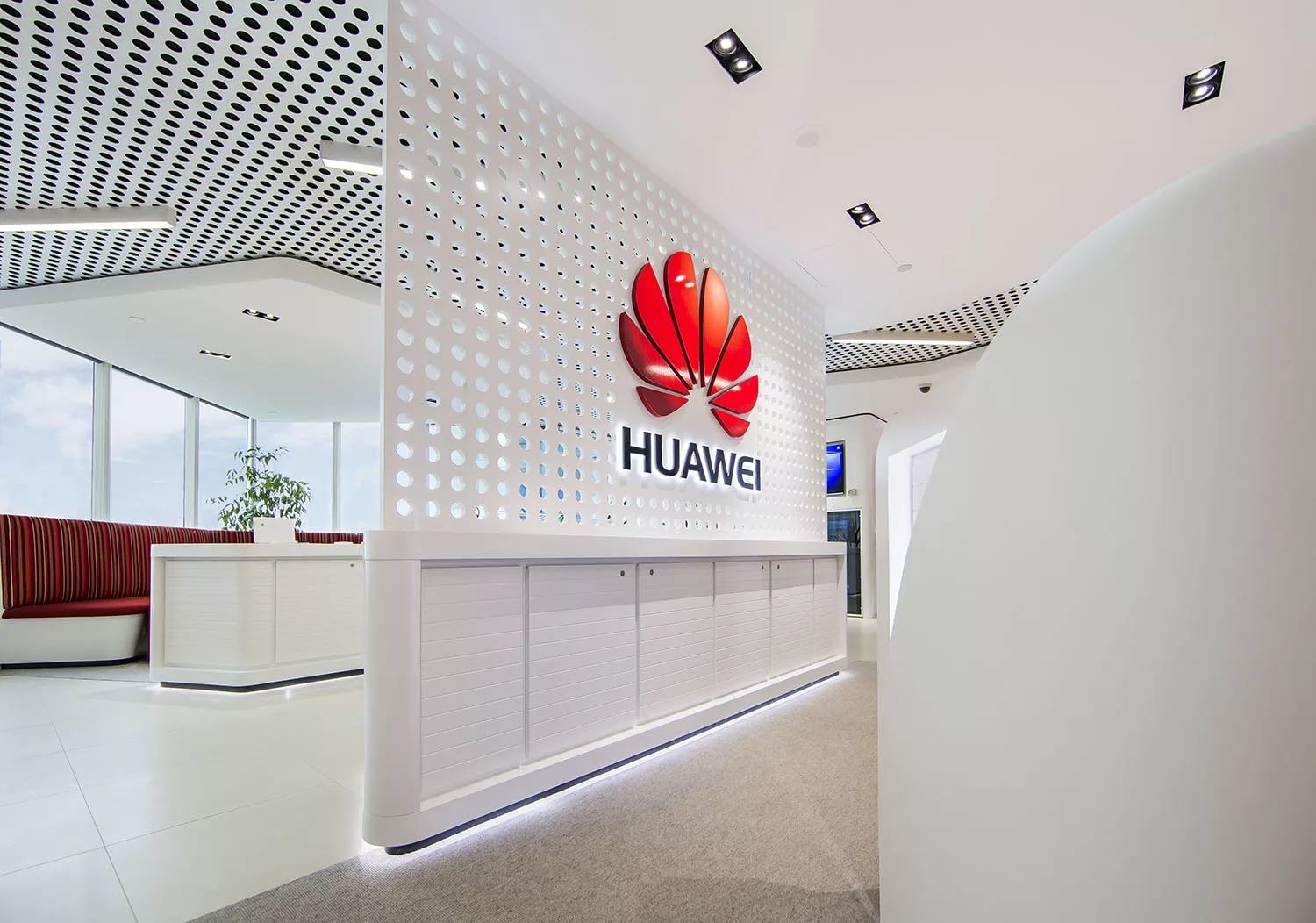 huawei-1.jpg