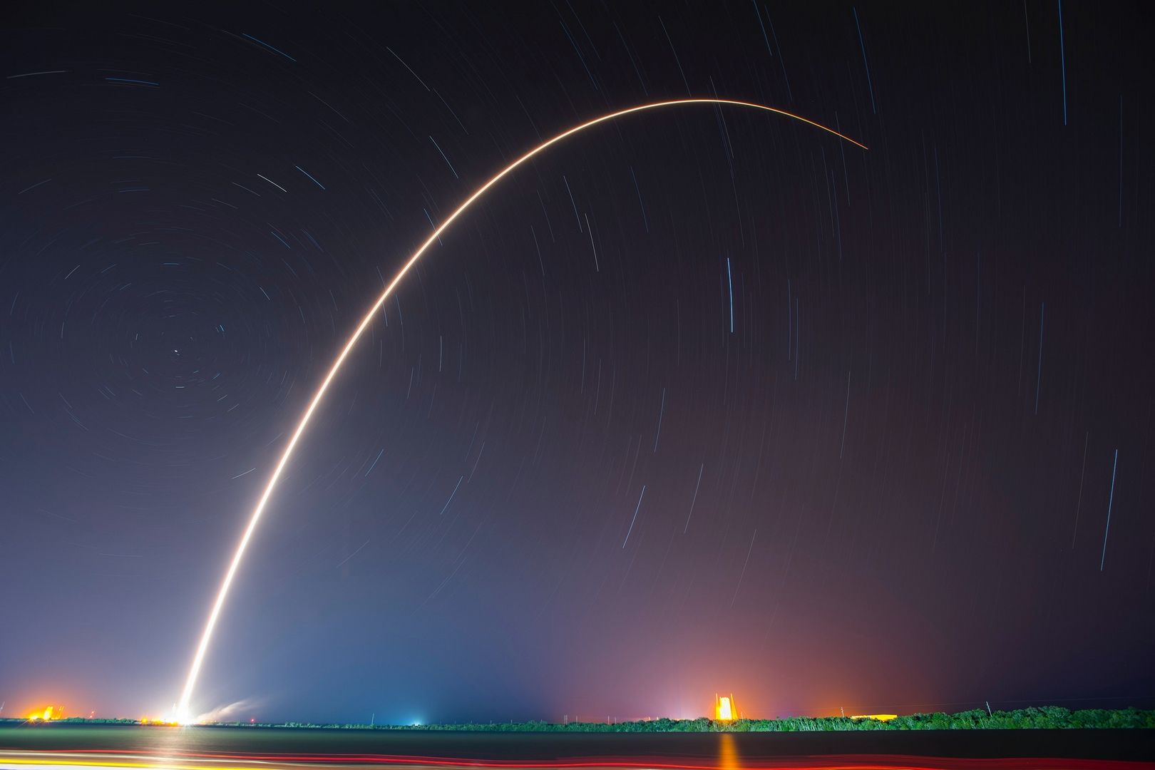 spacex-PIOgkhaF3WA-unsplash.jpg