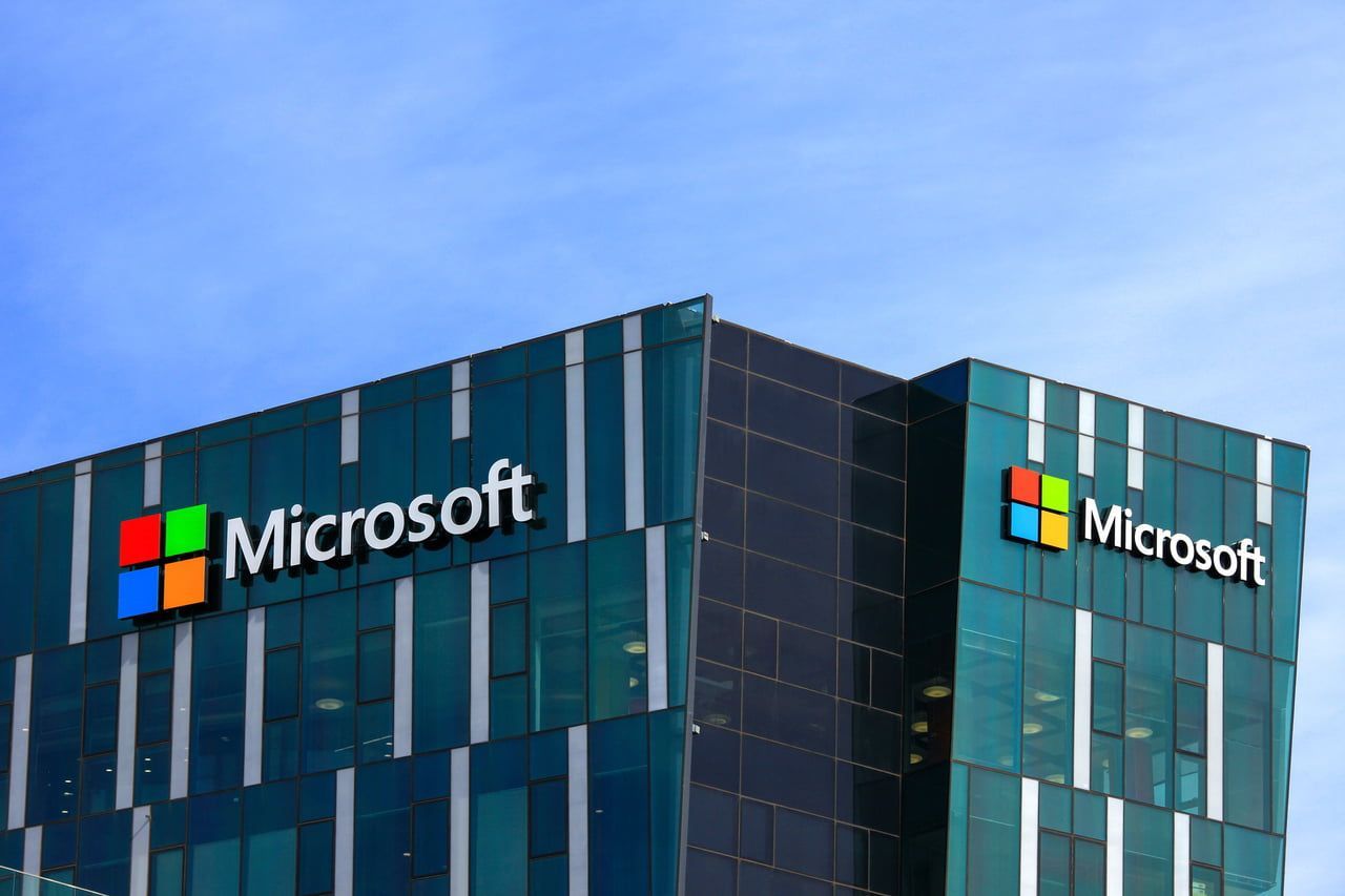 В Microsoft сообщили, что хакеры получили доступ к исходному коду ряда программ