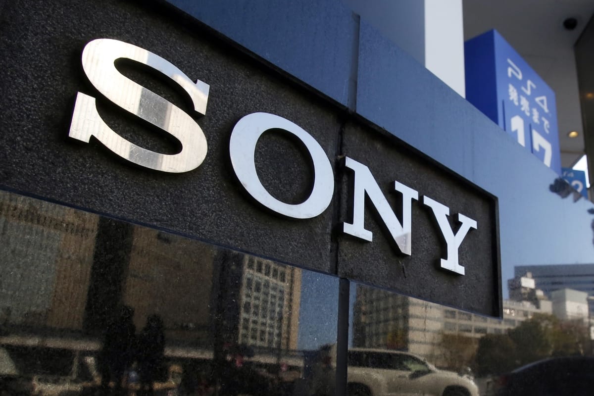 В Сети опубликовано изображение TWS-наушников Sony WF-1000XM4