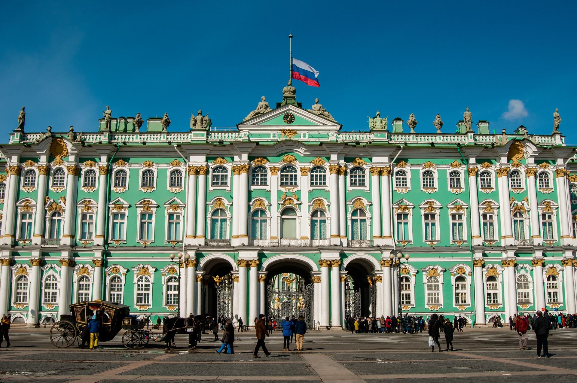 Эрмитаж и Binance выпустят NFT на произведения из своей коллекции