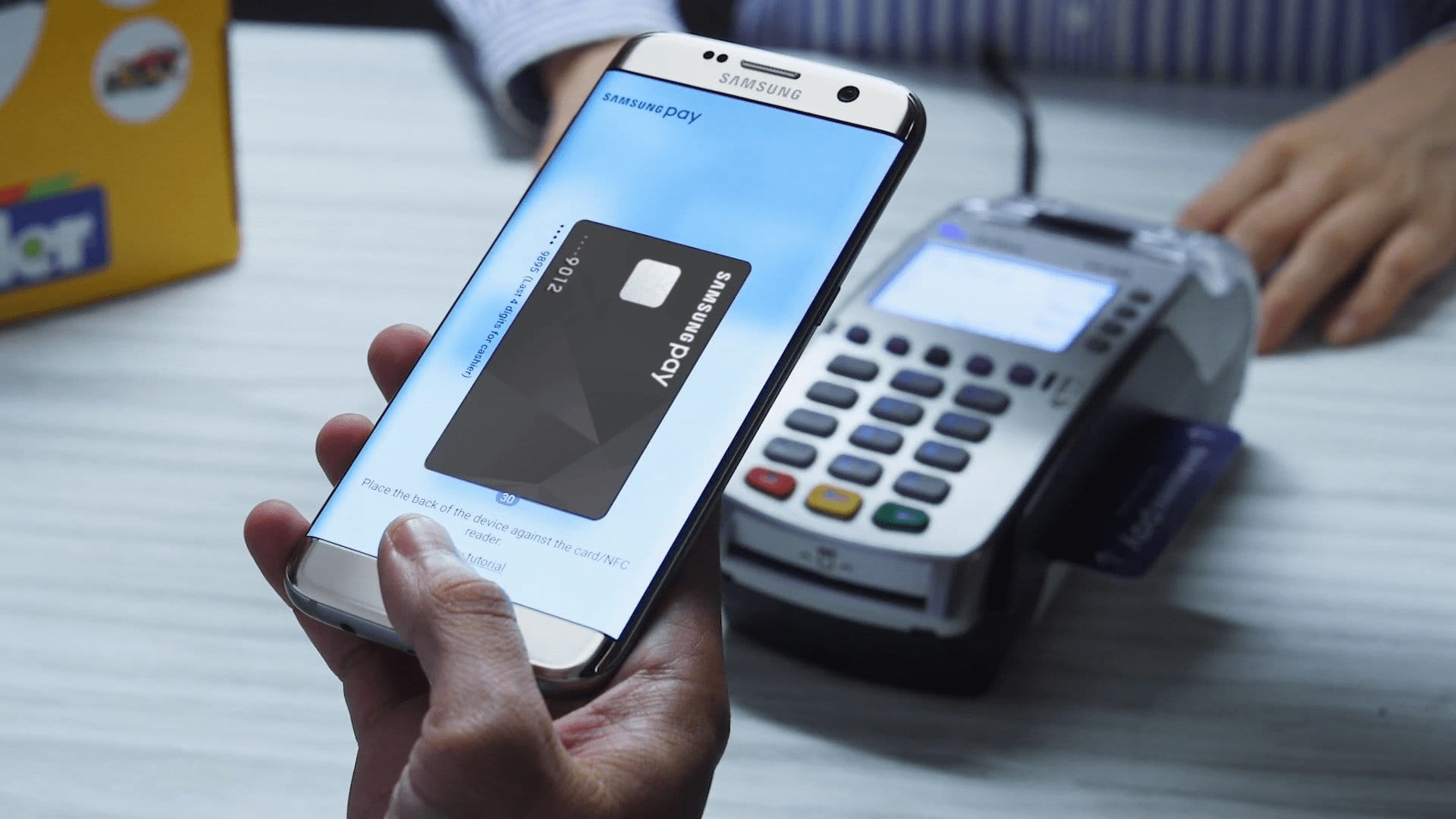 Платёжная система Samsung Pay может быть запрещена в России