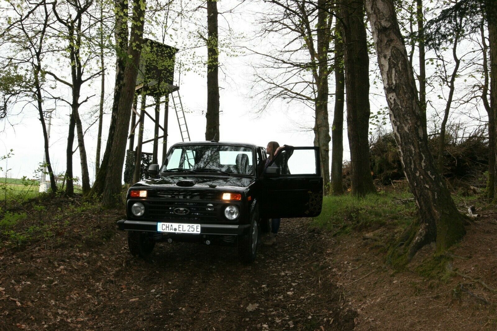 Стартап из Германии превратил Lada Niva в электрокар Lada Niva Elantrie 2021 prvni sada 02 - Стартап из Германии превратил Lada Niva в электрокар